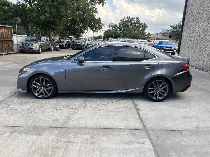 2016 Lexus IS 200t
