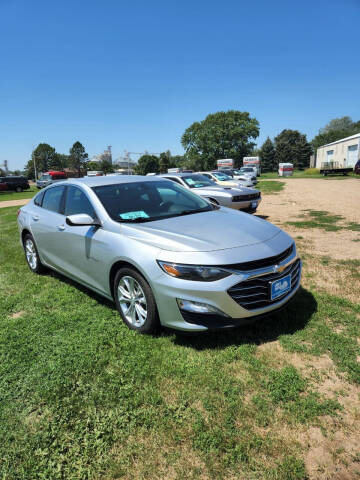 2019 Chevrolet Malibu for sale at Lake Herman Auto Sales in Madison SD