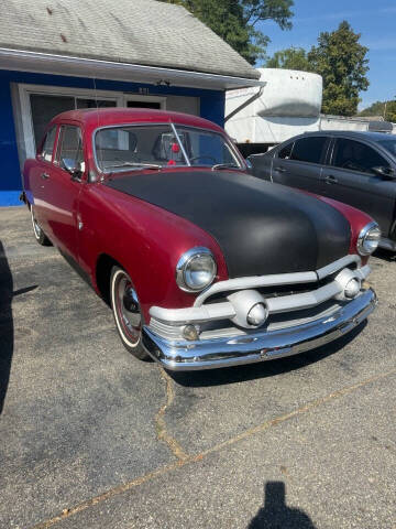 1951 Ford Custom