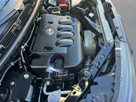 2011 Nissan cube 1.8