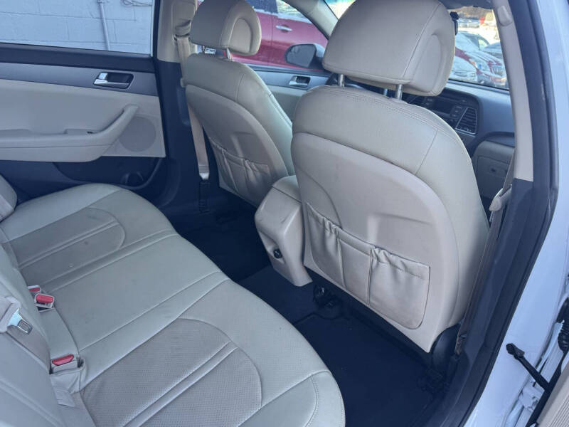 2015 Hyundai Sonata SE