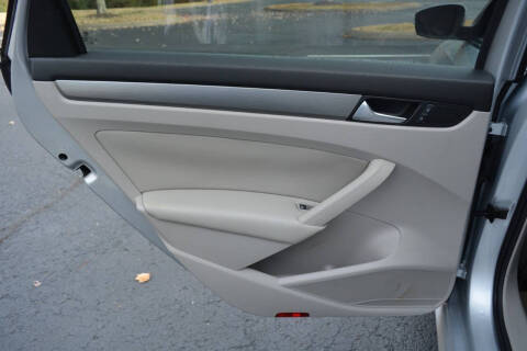 2014 Volkswagen Passat 2.0L TDI SE