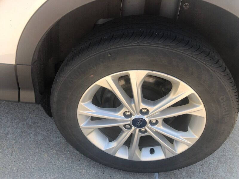 2019 Ford Escape SEL