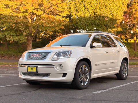 2011 GMC Acadia Denali