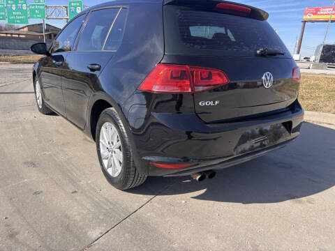 2015 Volkswagen Golf TSI S