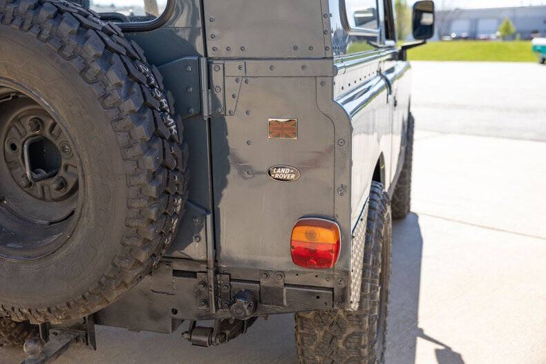 1983 Land Rover Santana