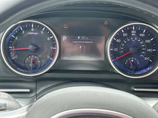 2023 Kia Carnival