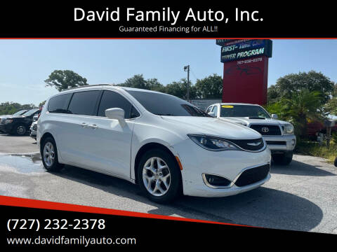 2017 Chrysler Pacifica for sale at David Family Auto, Inc. in New Port Richey FL