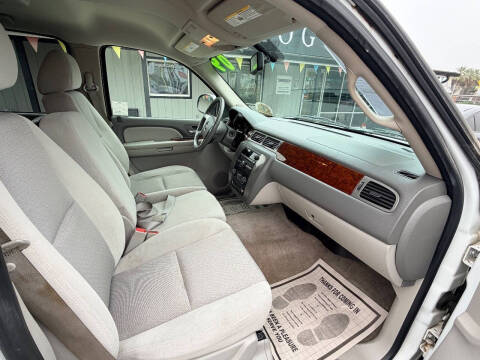 2009 GMC Yukon XL SLE
