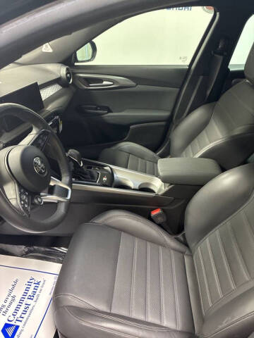 2024 Alfa Romeo Tonale Hybrid Ti