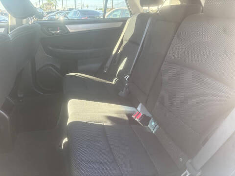 2017 Subaru Outback 2.5i Premium