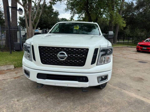 2017 Nissan Titan PRO-4X