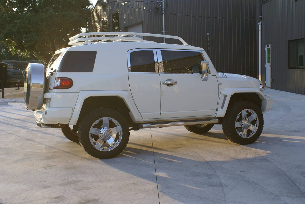 2012 Toyota FJ Cruiser for sale at 4.0 Motorsports in Austin, TX