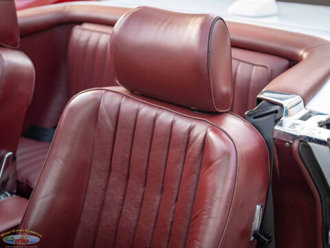 1987 Mercedes-Benz 560-Class 560 SL