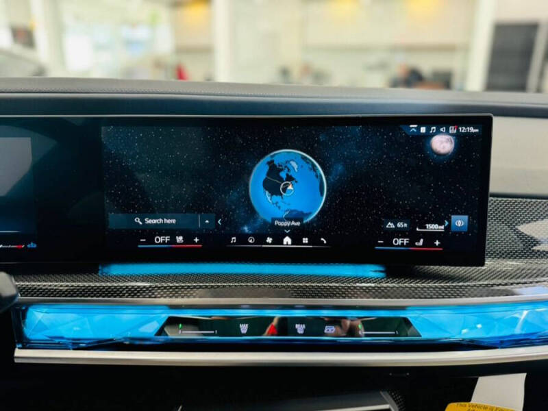 2023 BMW 7 Series 740i