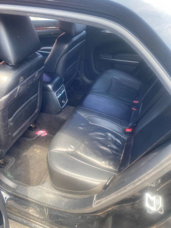 2013 Chrysler 300