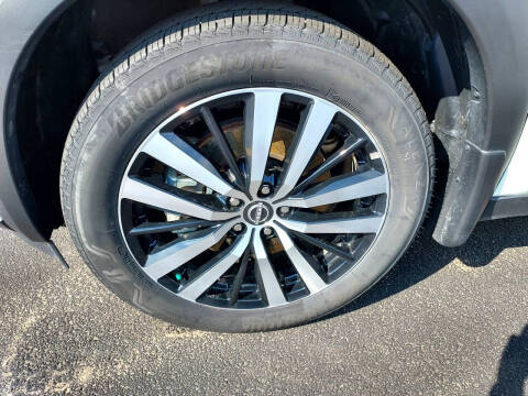 2024 Nissan Pathfinder Platinum