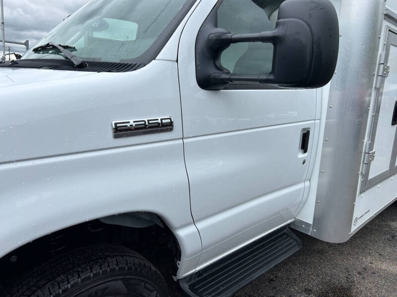 2027 Ford E-Series