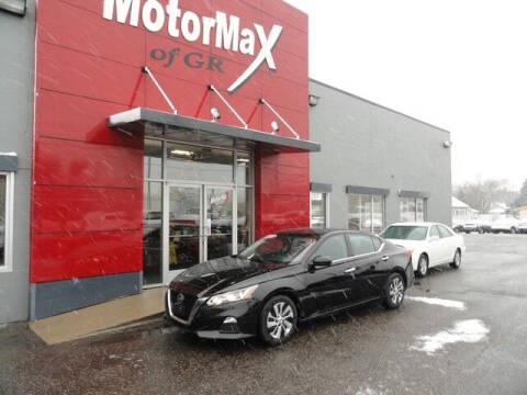 2020 Nissan Altima for sale at MotorMax of GR in Grandville MI