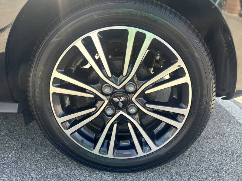 2017 Mitsubishi Mirage GT