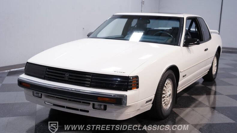 1989 Oldsmobile Toronado Trofeo