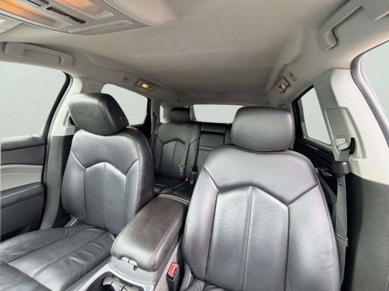 2011 Cadillac SRX