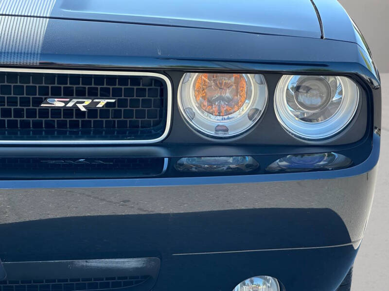 2008 Dodge Challenger SRT8