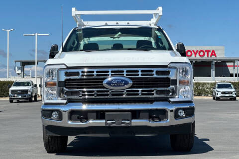 2025 Ford F-350 Super Duty XL