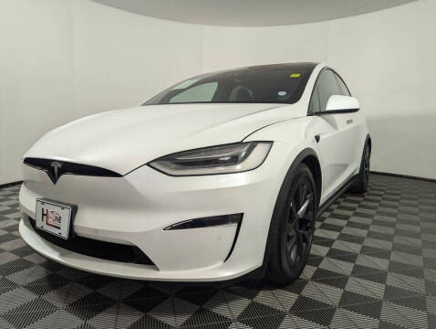 2023 Tesla Model X Standard Range