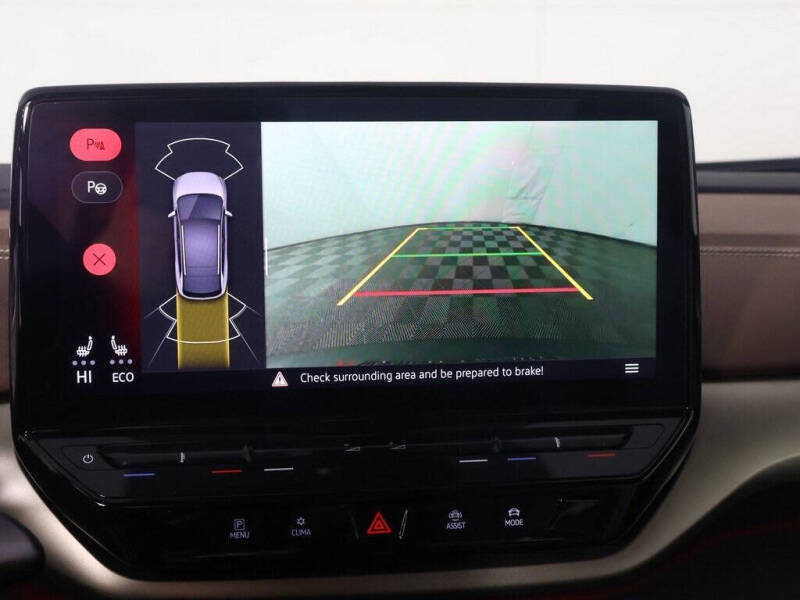 2023 Volkswagen ID.4 Pro