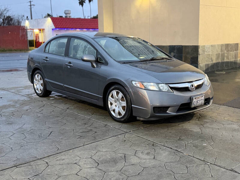 2010 Honda Civic LX's photo