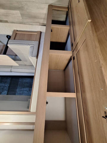 2023 Prime Time RV Avenger 24BHS