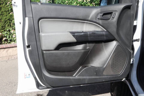 2022 GMC Canyon Elevation Standard