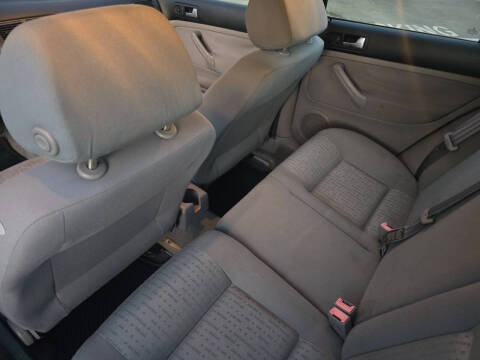 2005 Volkswagen Golf GL