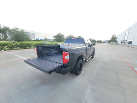 2014 Toyota Tundra SR