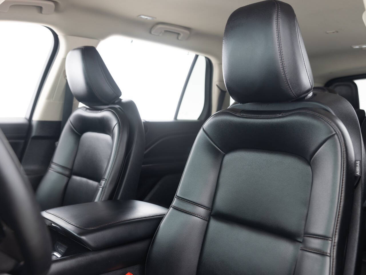 Used Car 2022 Lincoln Aviator  Livery Awd 4dr Suv For Sale Under $20,000 In Coal City, Illinois