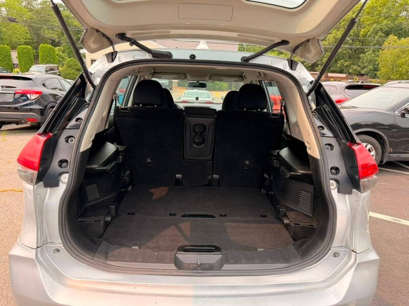 2017 Nissan Rogue S