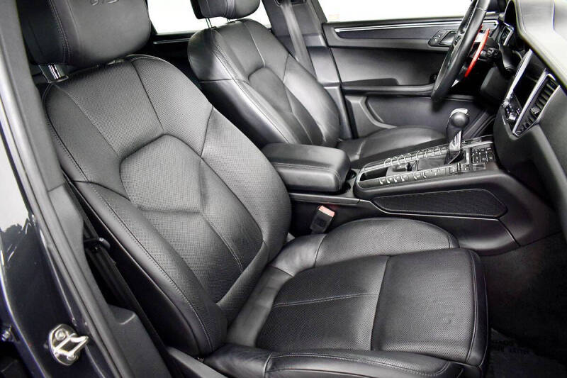 2017 Porsche Macan GTS