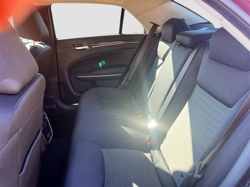 2023 Chrysler 300 Touring