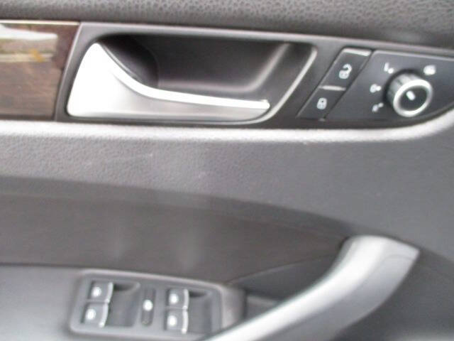 2015 Volkswagen Passat 2.0L TDI SEL Premium