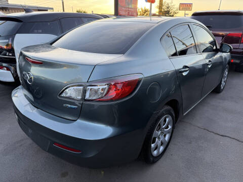2013 Mazda MAZDA3 i Sport