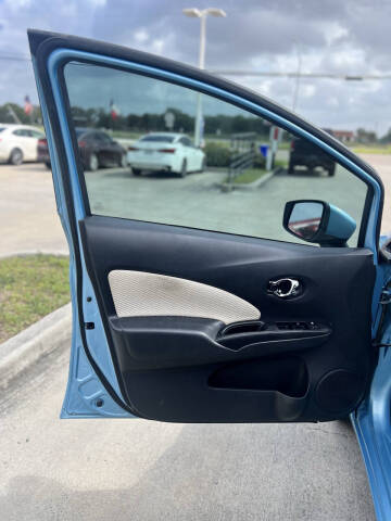 2015 Nissan Versa Note SV
