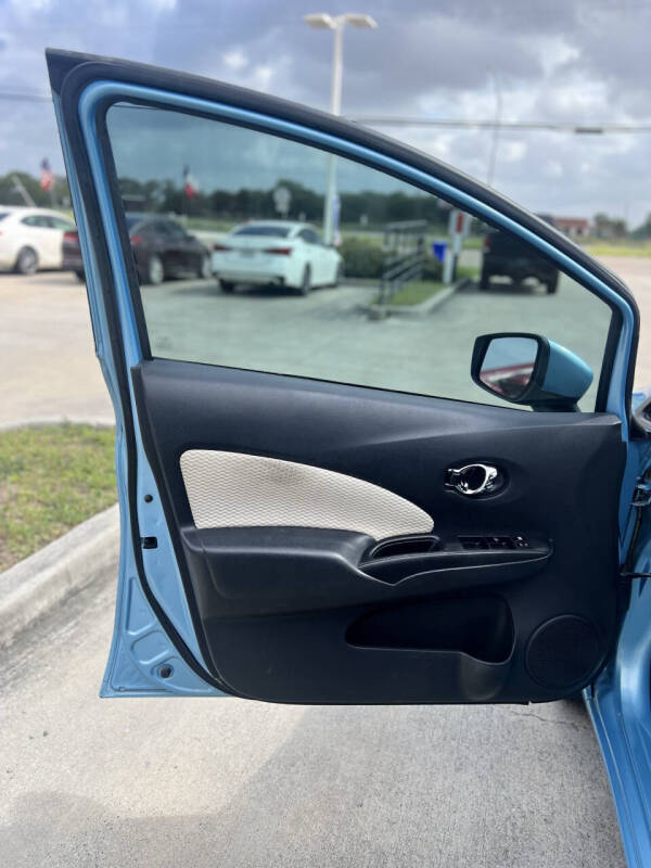 2015 Nissan Versa Note SV