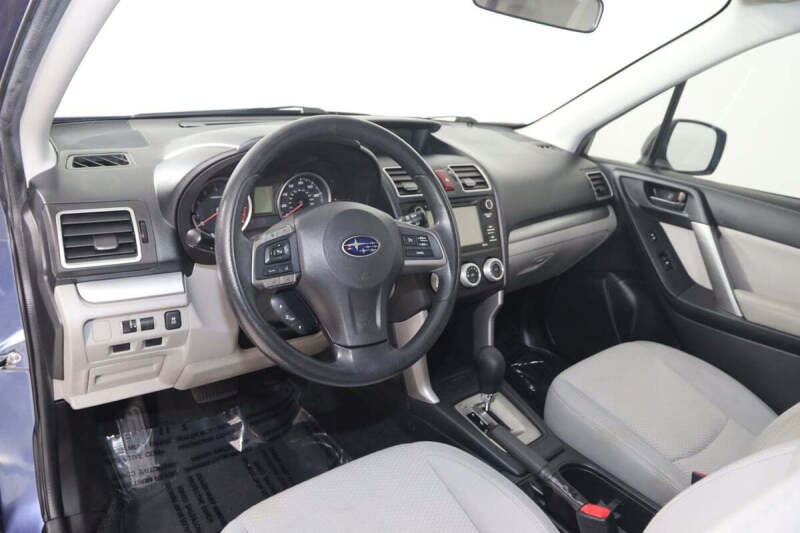 2016 Subaru Forester 2.5i