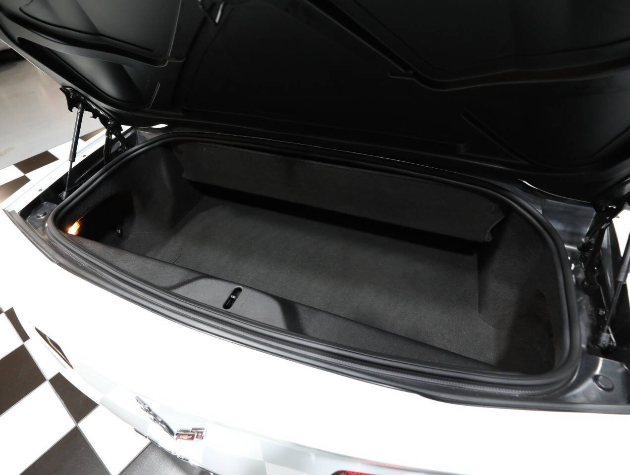 2014 Chevrolet Corvette 33