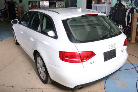 2011 Audi A4 2.0T quattro Avant Premium