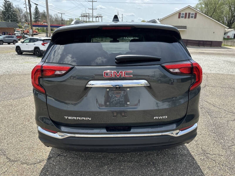 2021 GMC Terrain SLT