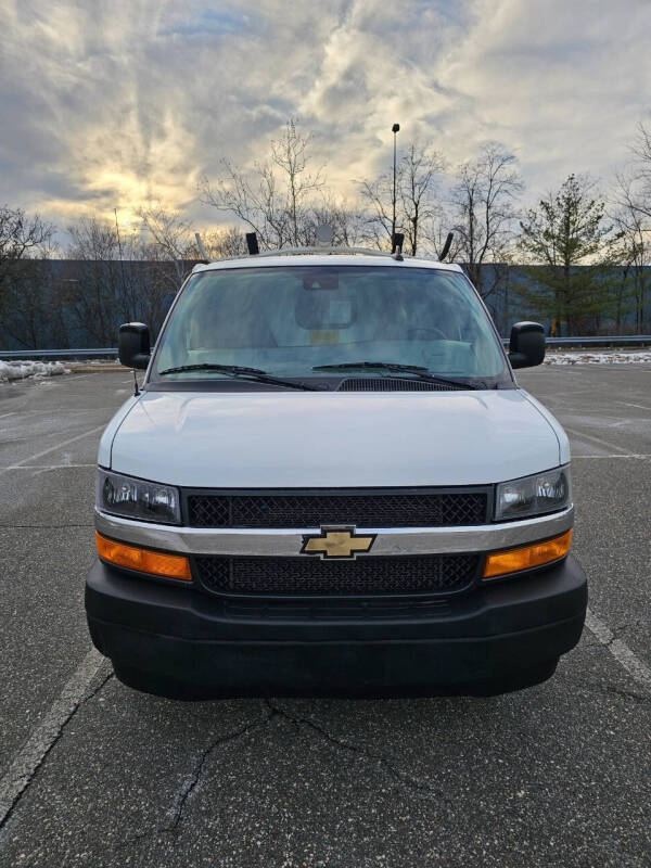 2019 Chevrolet Express 2500