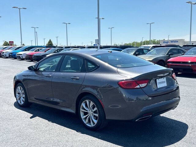 2016 Chrysler 200 S