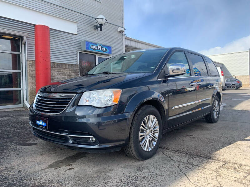 2013 Chrysler Town and Country Touring-L